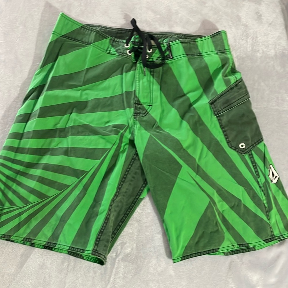 Volcom board shorts size 36 ozzy wright series